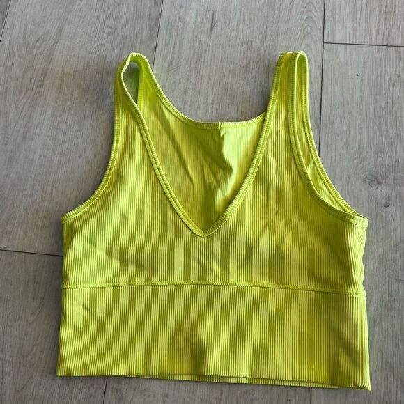 Lululemon women’s top size M - Picture 2 of 5